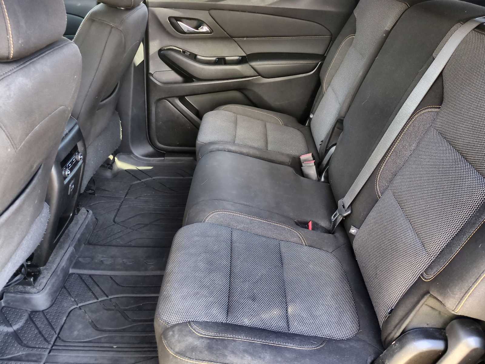 Thumbnail: 2019 Chevrolet Traverse - 19