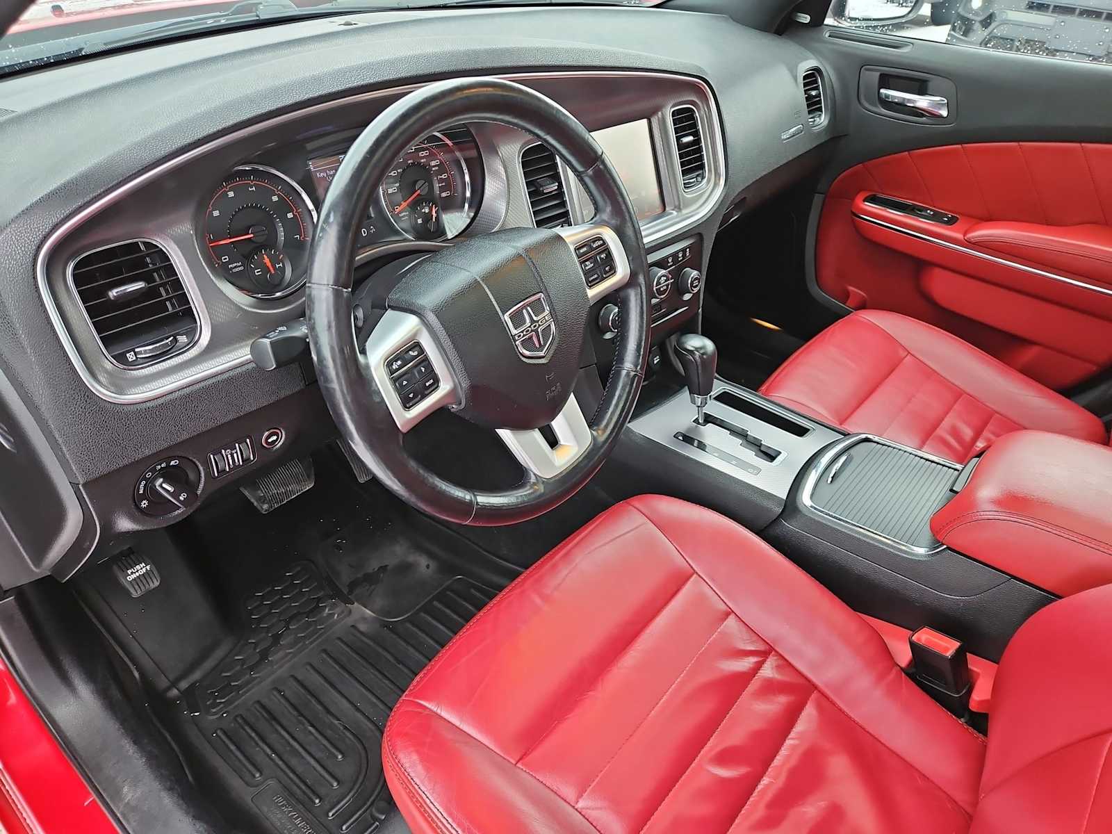 Thumbnail: 2011 Dodge Charger - 10