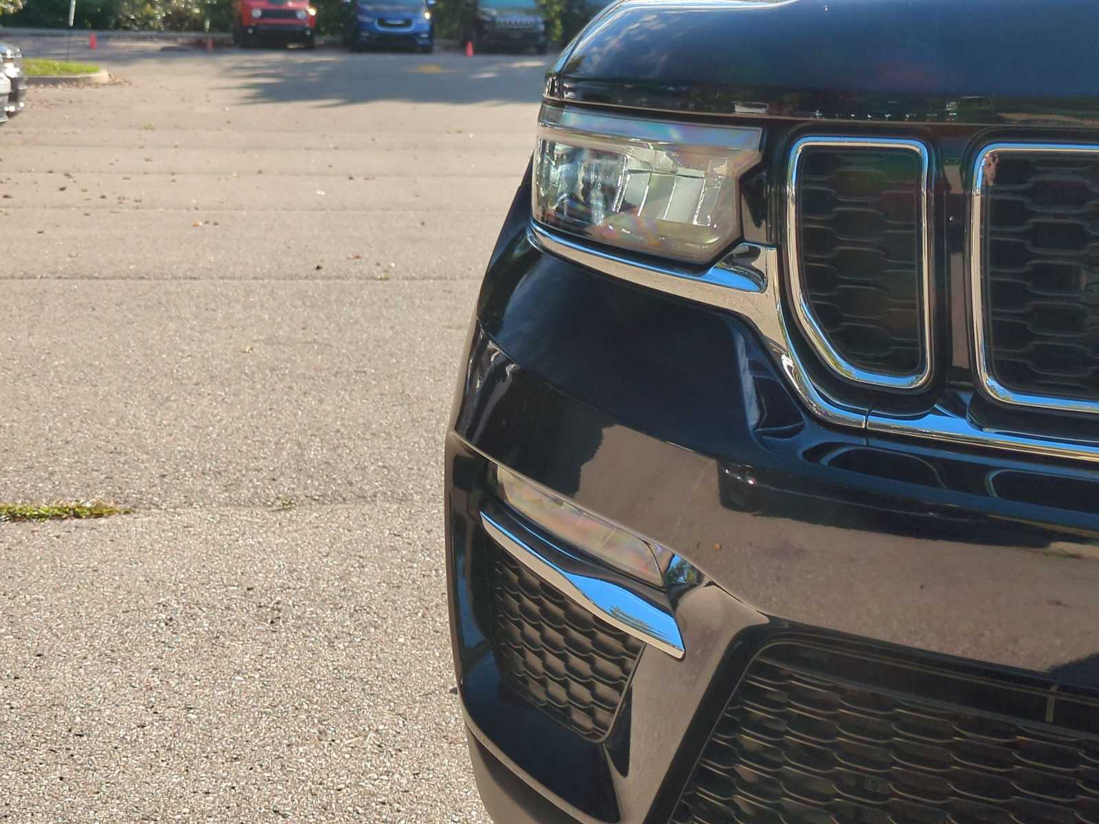 Thumbnail: 2024 Jeep Grand Cherokee - 11