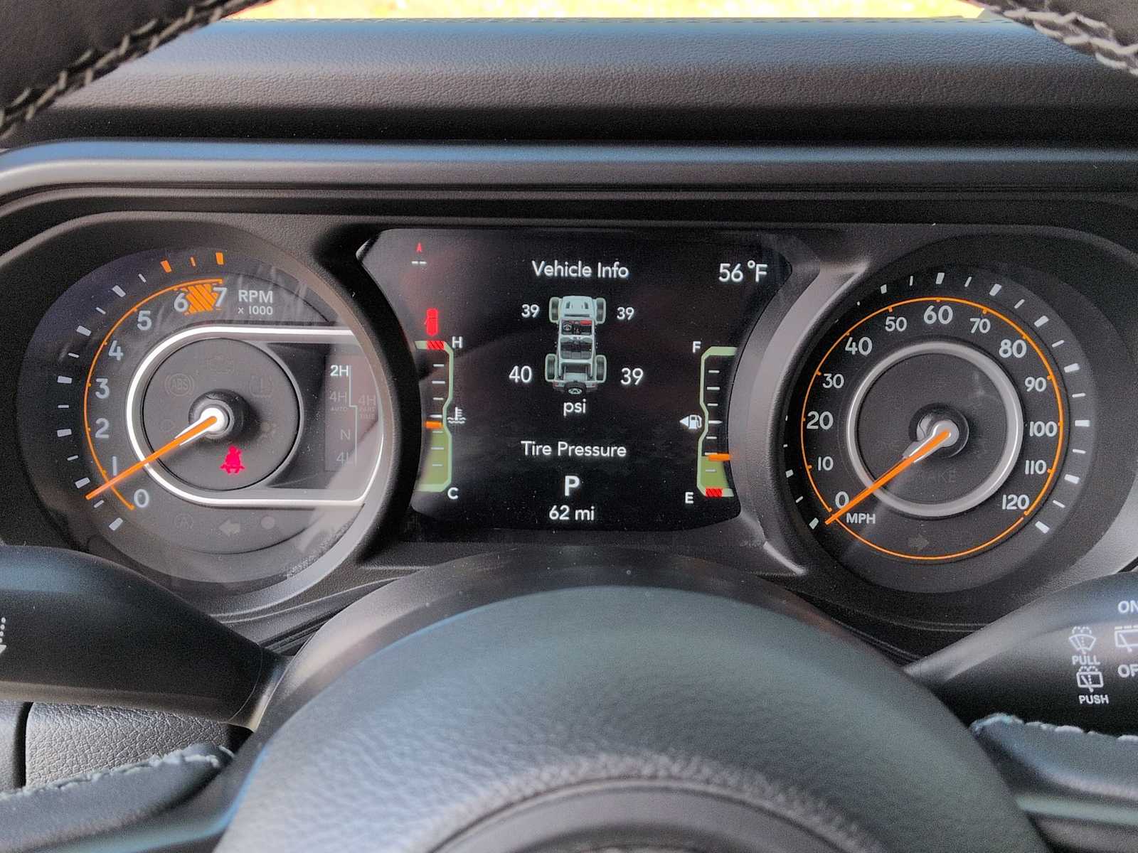 Thumbnail: 2025 Jeep Wrangler - 34