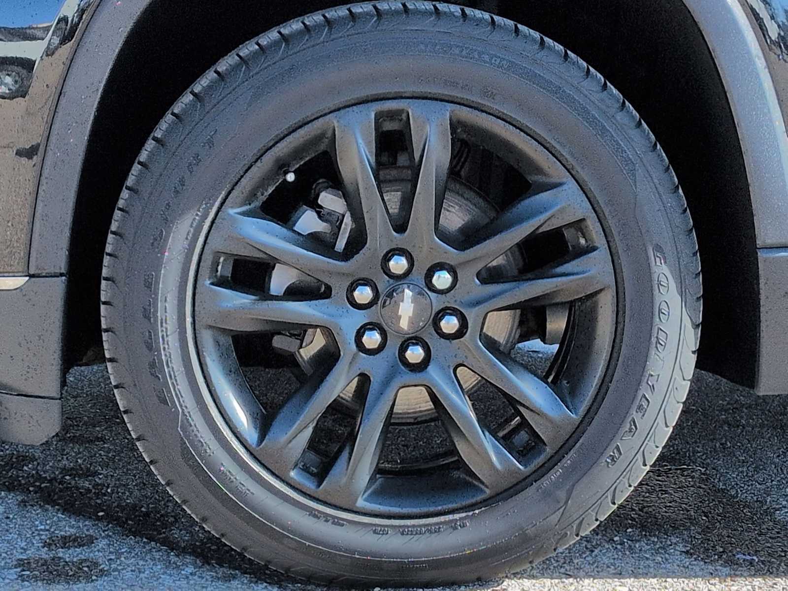 Thumbnail: 2019 Chevrolet Traverse - 14