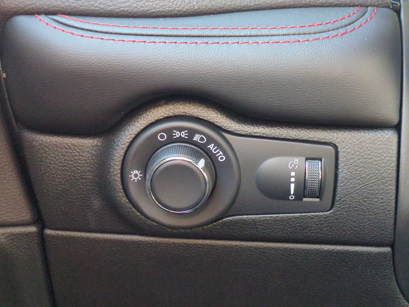 Thumbnail: 2026 Dodge Durango - 26