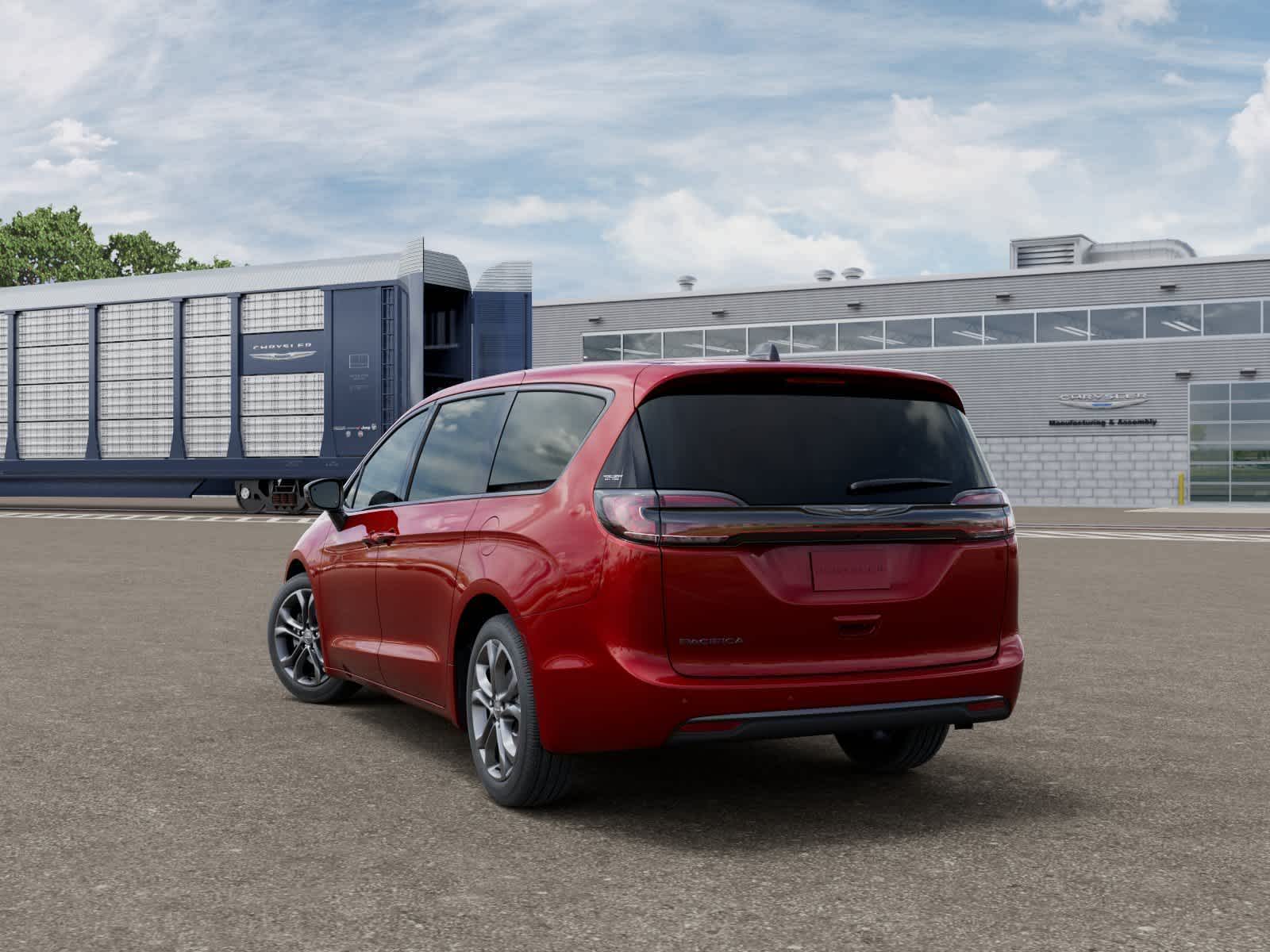 Thumbnail: 2026 Chrysler Pacifica - 3