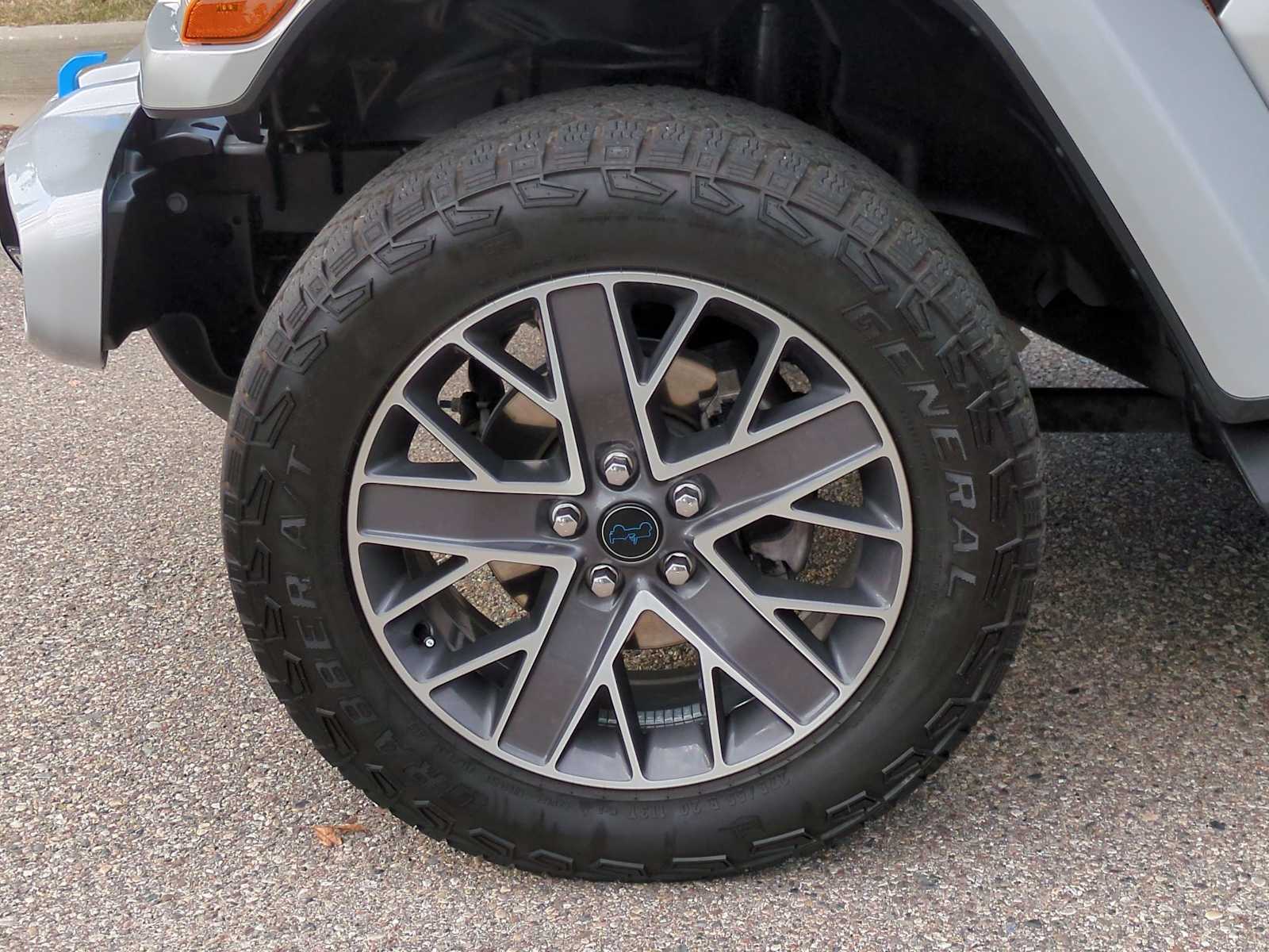 Thumbnail: 2024 Jeep Wrangler - 14