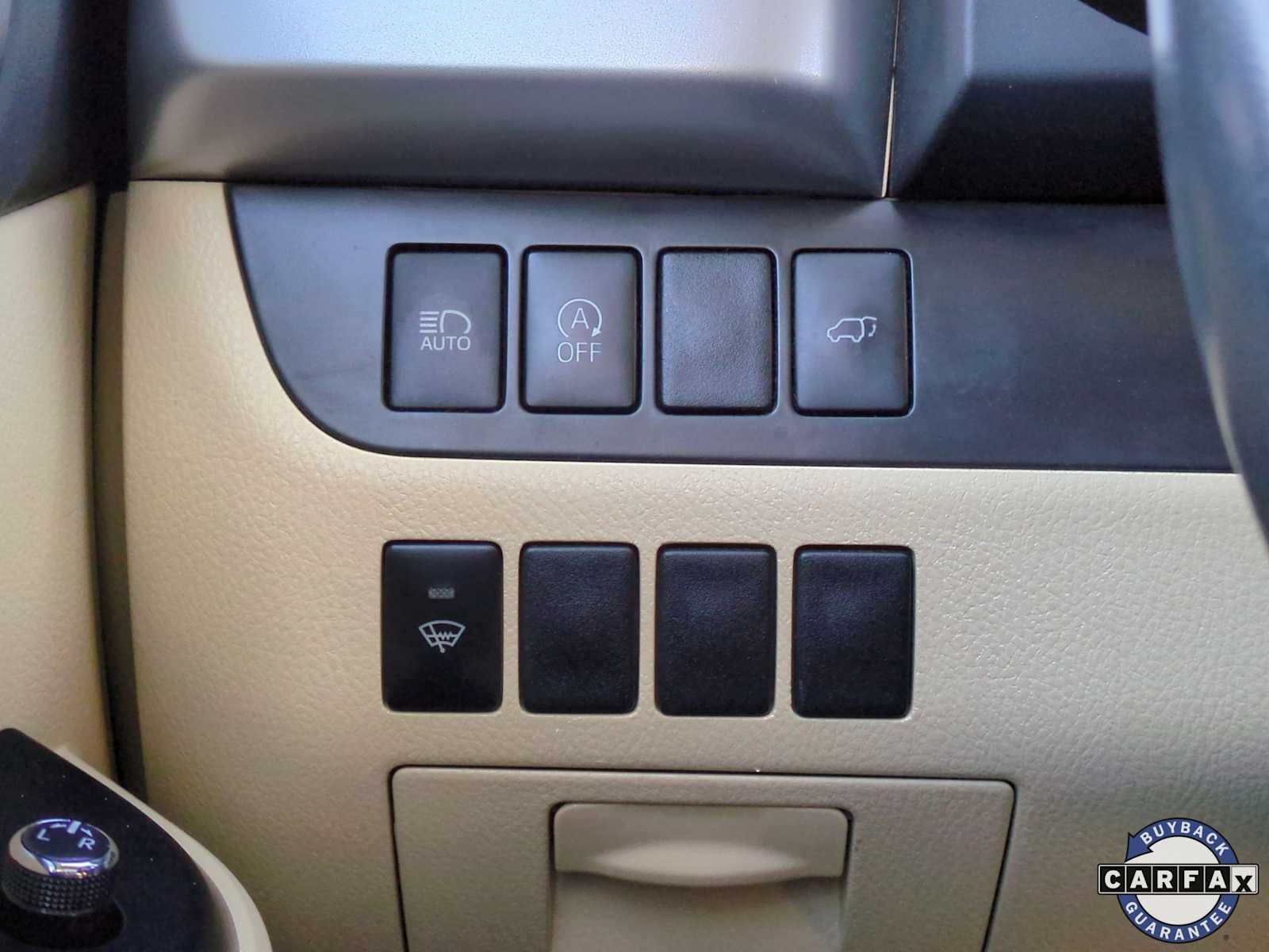 Thumbnail: 2019 Toyota Highlander - 38