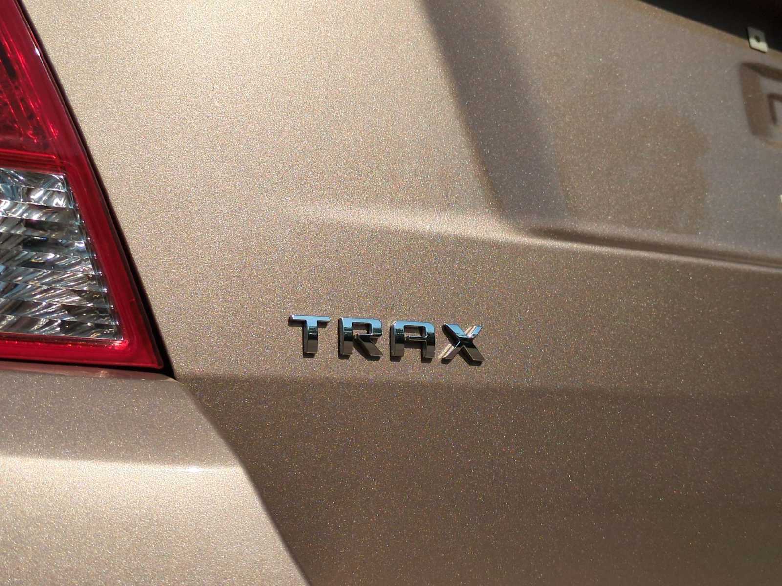 Thumbnail: 2018 Chevrolet Trax - 13