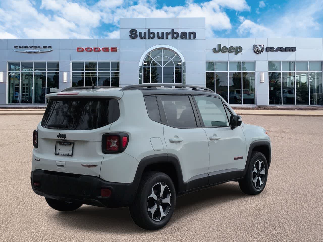 Thumbnail: 2022 Jeep Renegade - 8