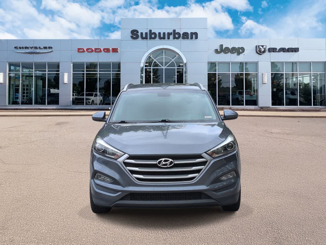 Thumbnail: 2017 Hyundai Tucson - 3