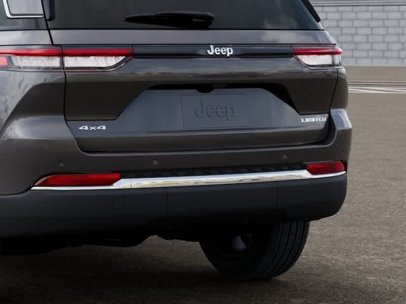Thumbnail: 2026 Jeep Grand Cherokee - 13