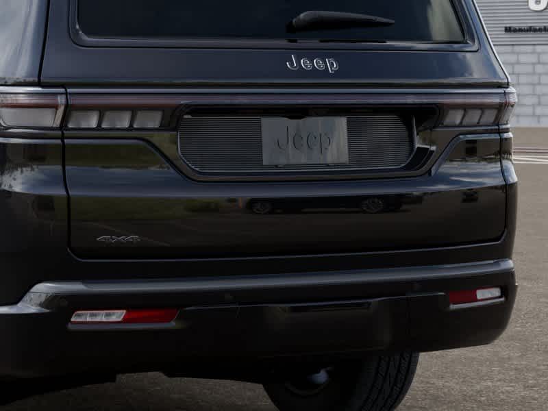 Thumbnail: 2026 Jeep Grand Wagoneer - 13