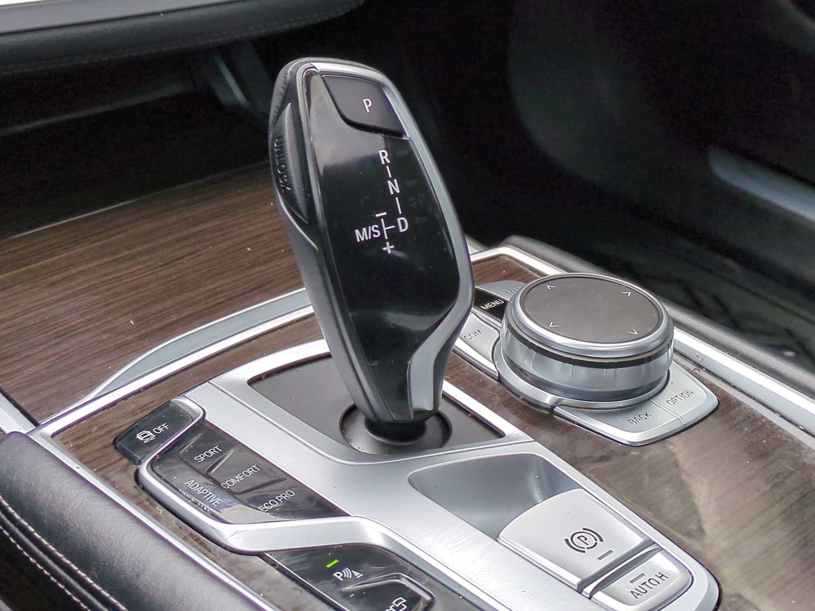 Thumbnail: 2020 BMW 7 Series - 33