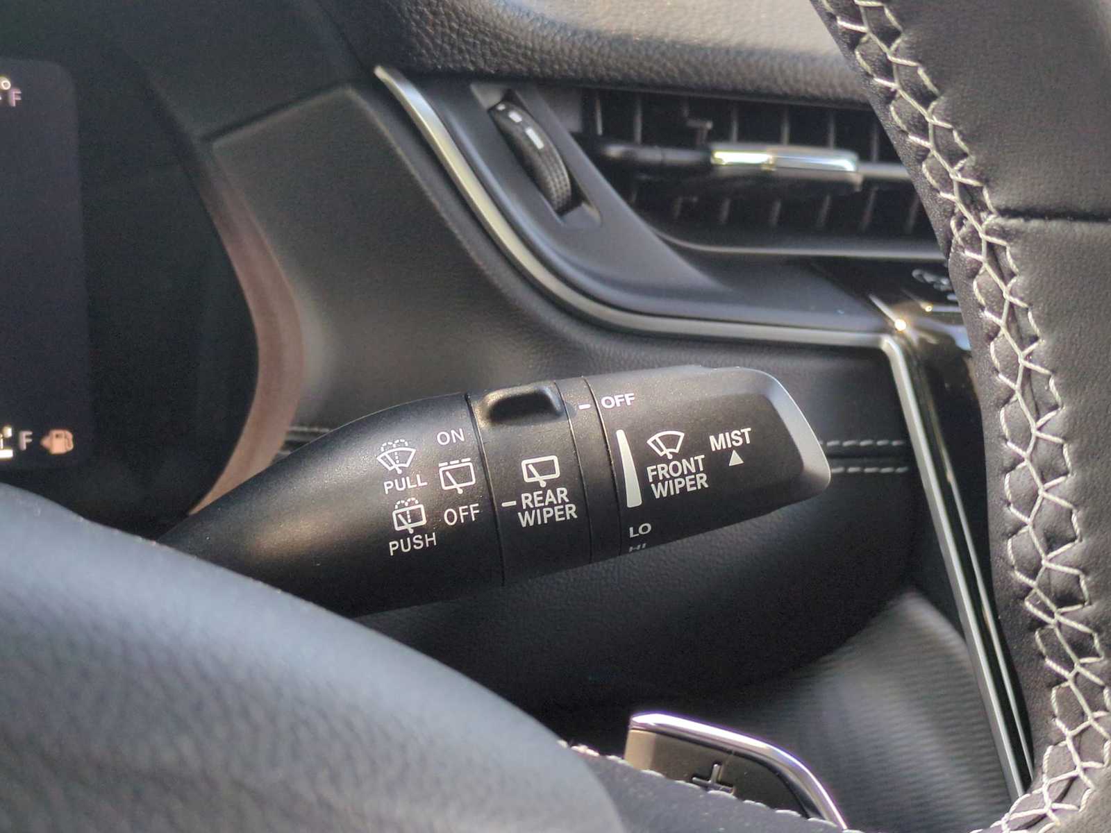 Thumbnail: 2025 Jeep Grand Cherokee - 25