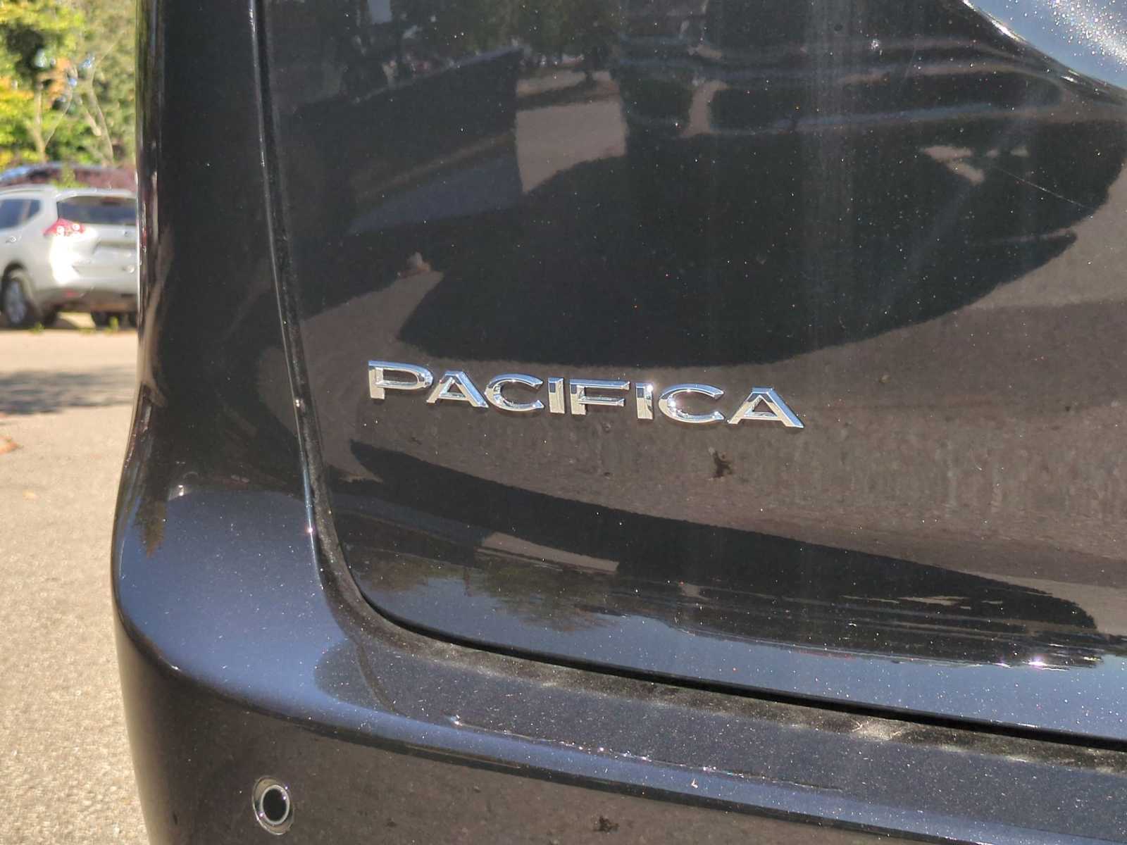 Thumbnail: 2026 Chrysler Pacifica - 13