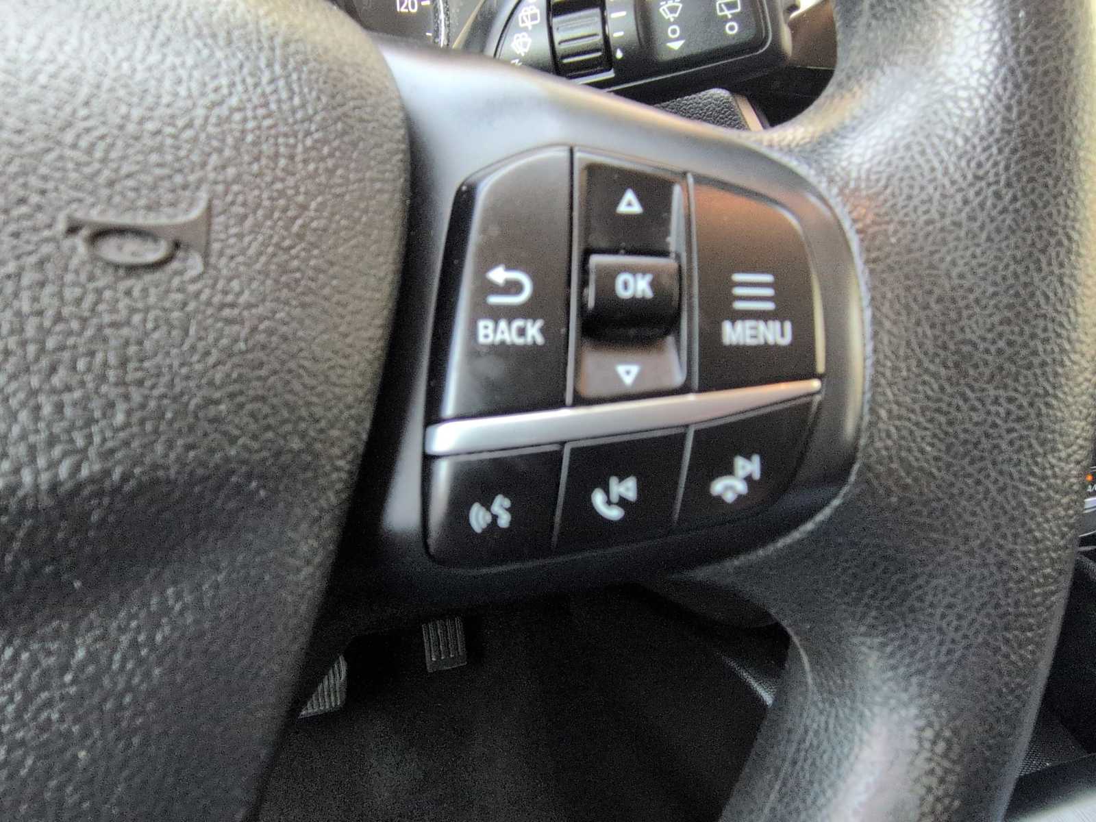 Thumbnail: 2021 Ford Escape - 22