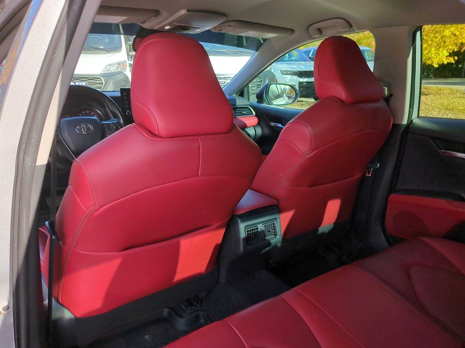 Thumbnail: 2021 Toyota Camry - 18