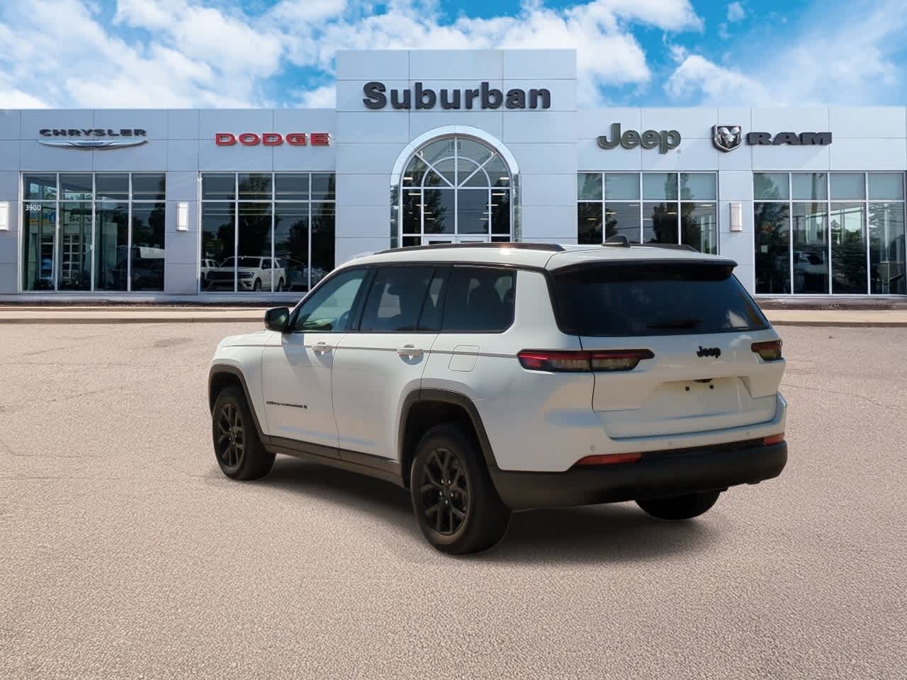Thumbnail: 2024 Jeep Grand Cherokee L - 6