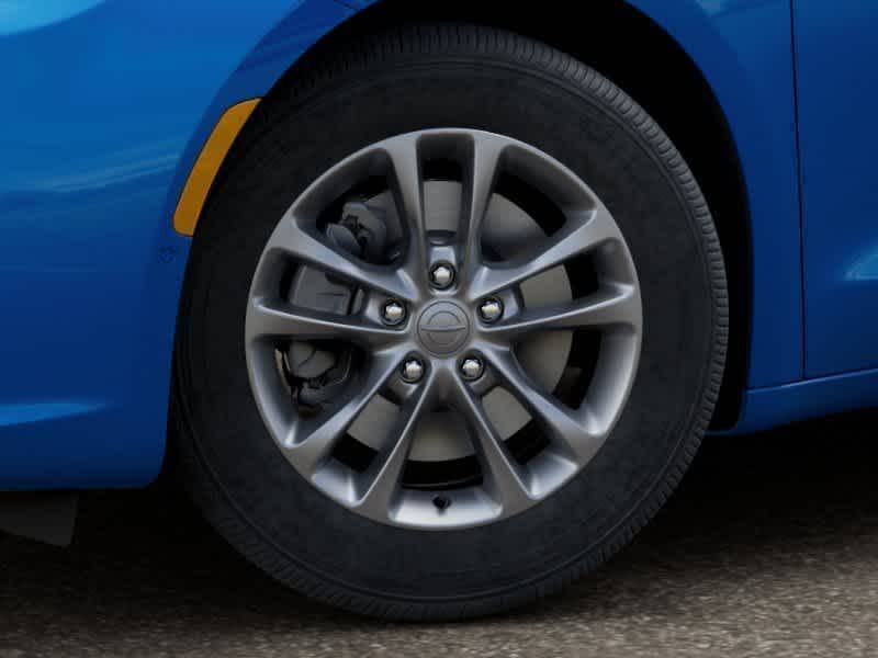 Thumbnail: 2026 Chrysler Pacifica - 8