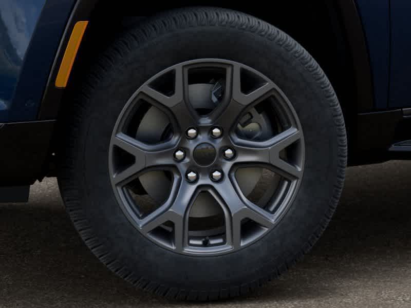 Thumbnail: 2026 Jeep Grand Wagoneer - 8
