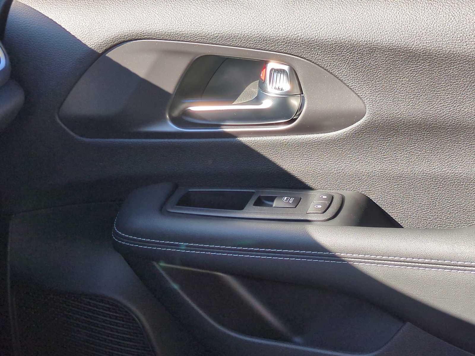 Thumbnail: 2026 Chrysler Pacifica - 35