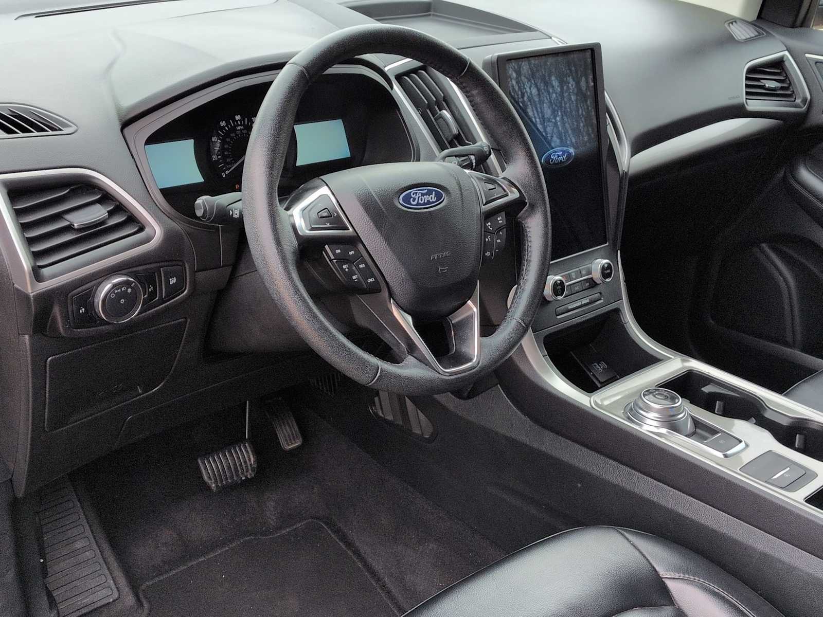 Thumbnail: 2024 Ford Edge - 10