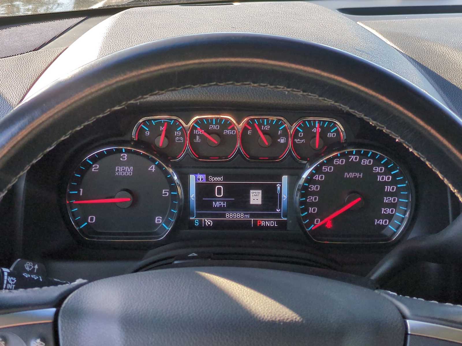 Thumbnail: 2019 Chevrolet Tahoe - 33