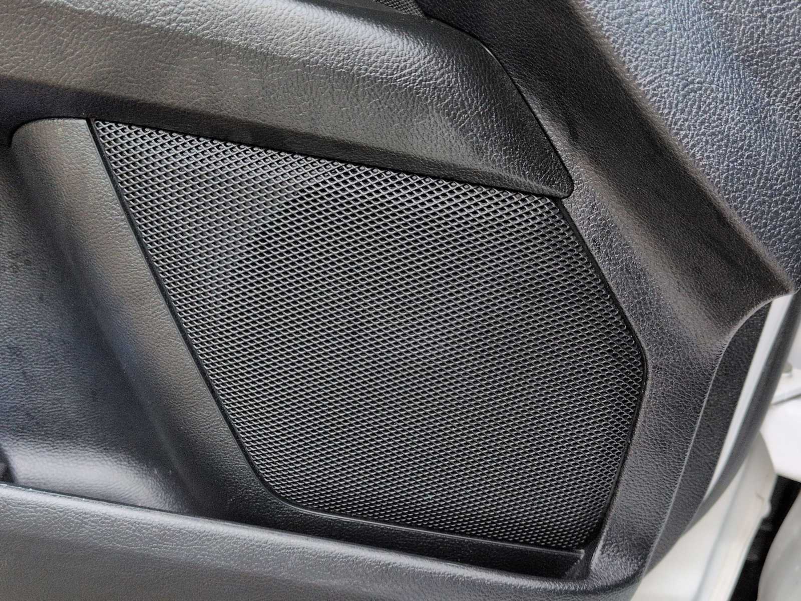 Thumbnail: 2020 Ford Fusion - 27