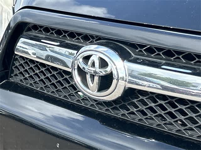 2013 Toyota 4Runner SR5 11