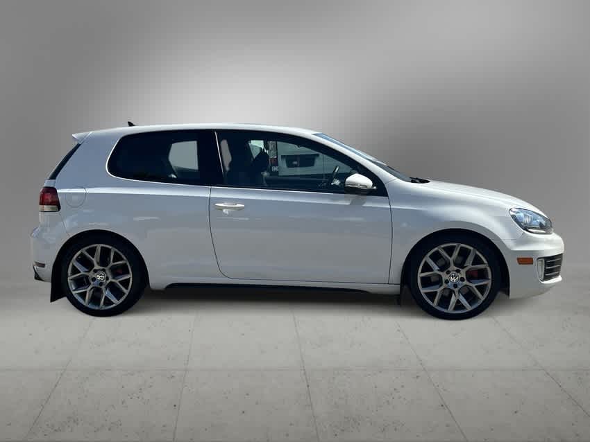 Thumbnail: 2013 Volkswagen Golf - 9