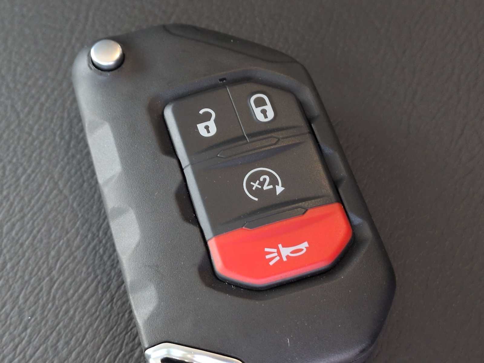 Thumbnail: 2025 Jeep Wrangler - 34