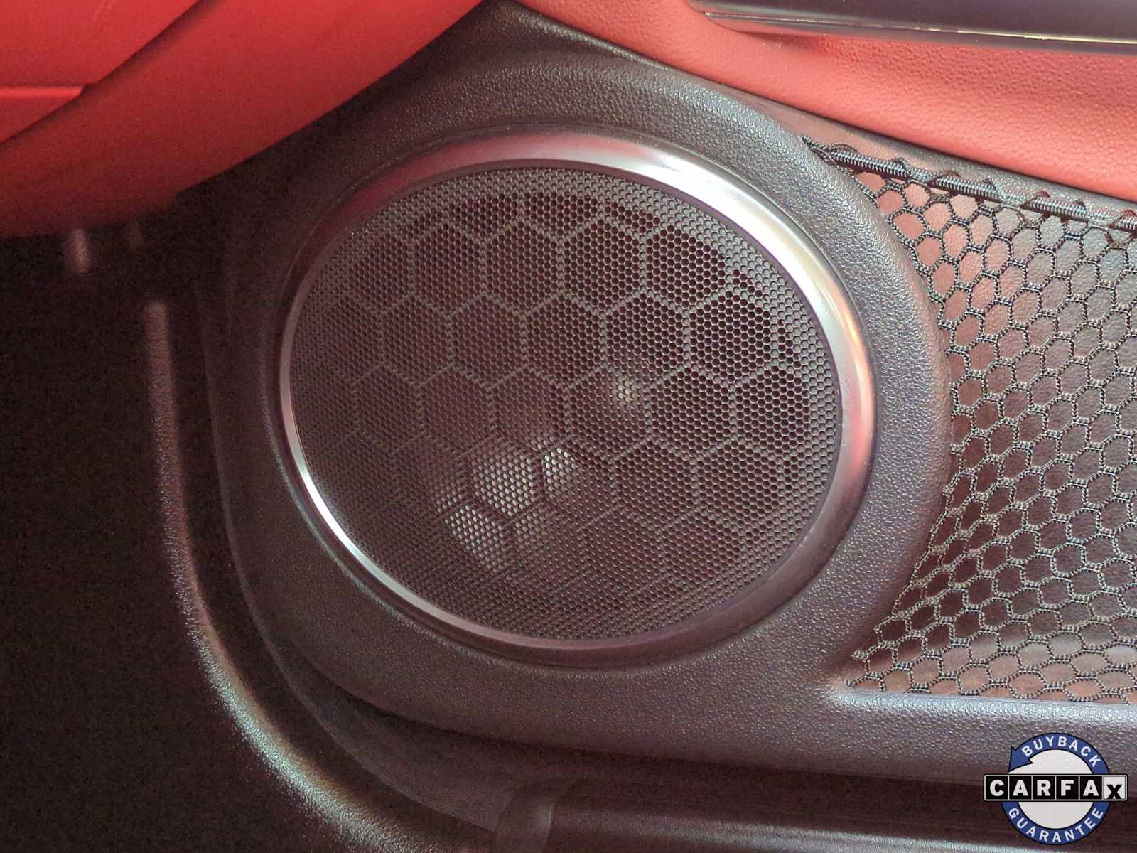 Thumbnail: 2007 Chrysler Crossfire - 24