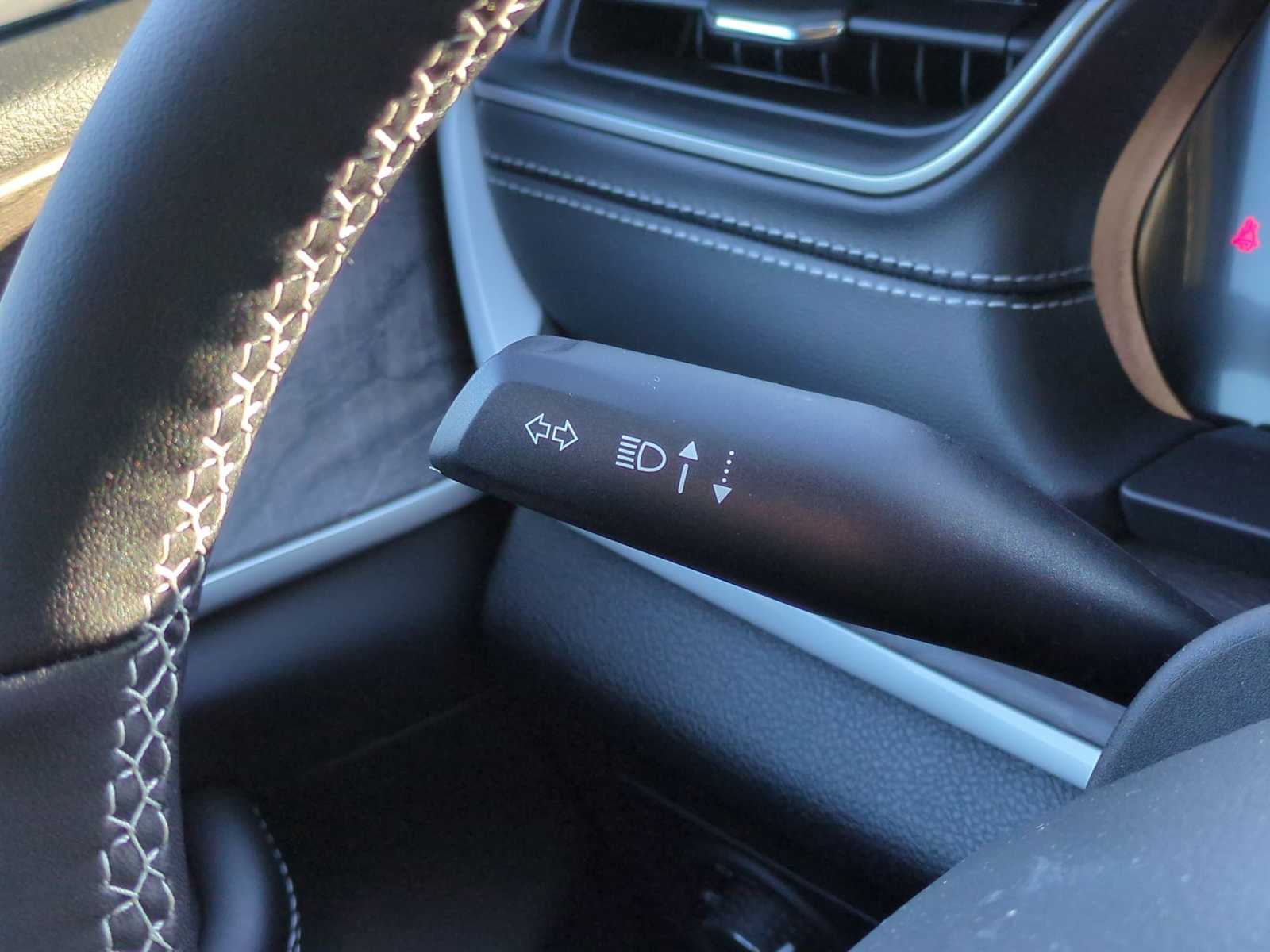 Thumbnail: 2025 Jeep Grand Cherokee - 28