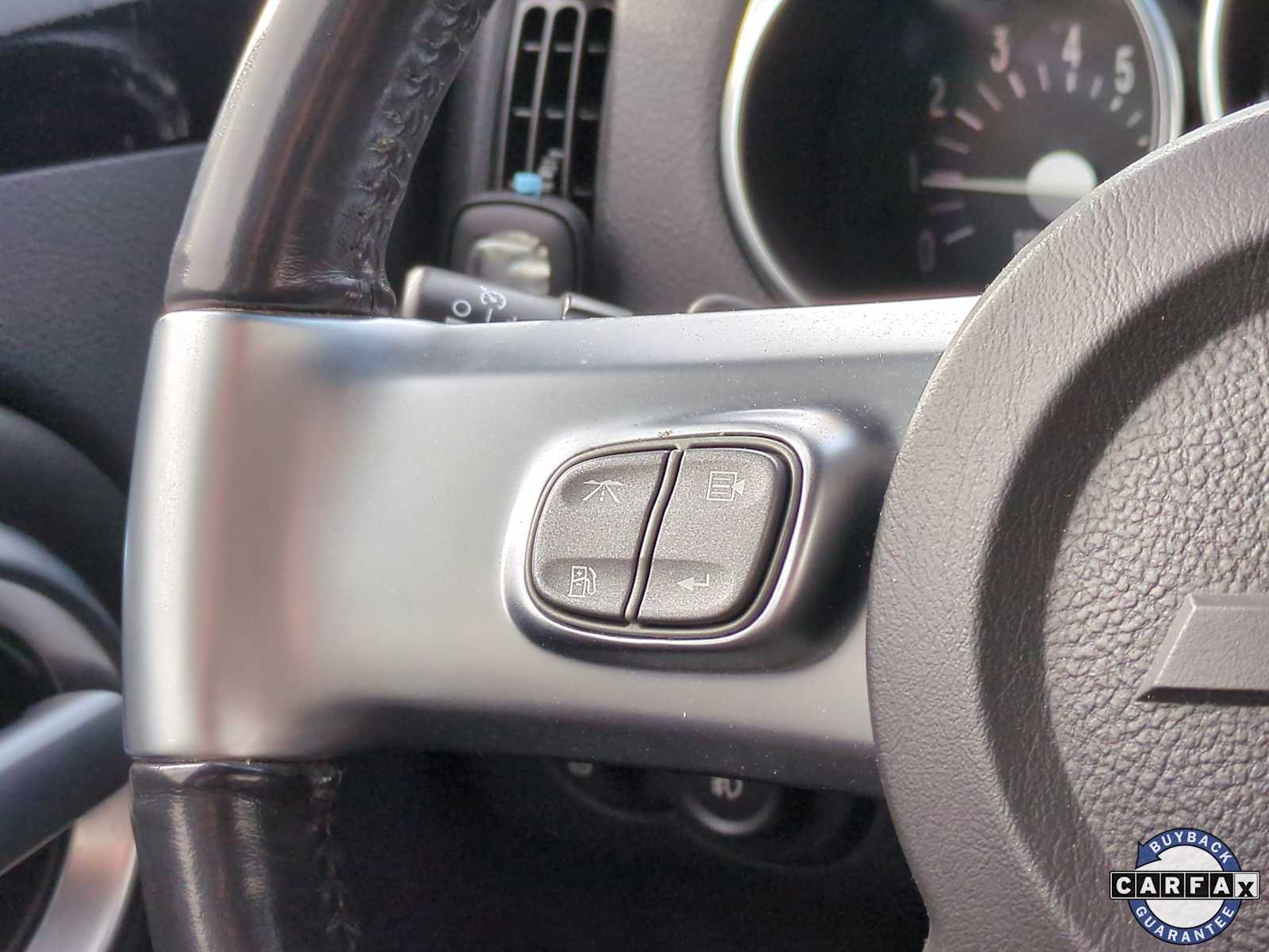 Thumbnail: 2005 Chevrolet SSR - 20