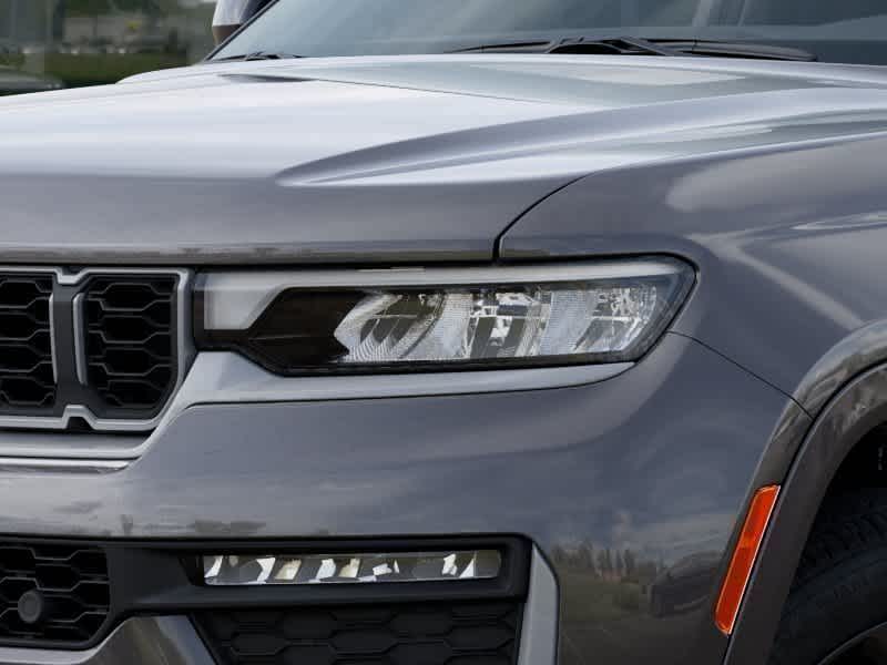 Thumbnail: 2026 Jeep Grand Cherokee - 8