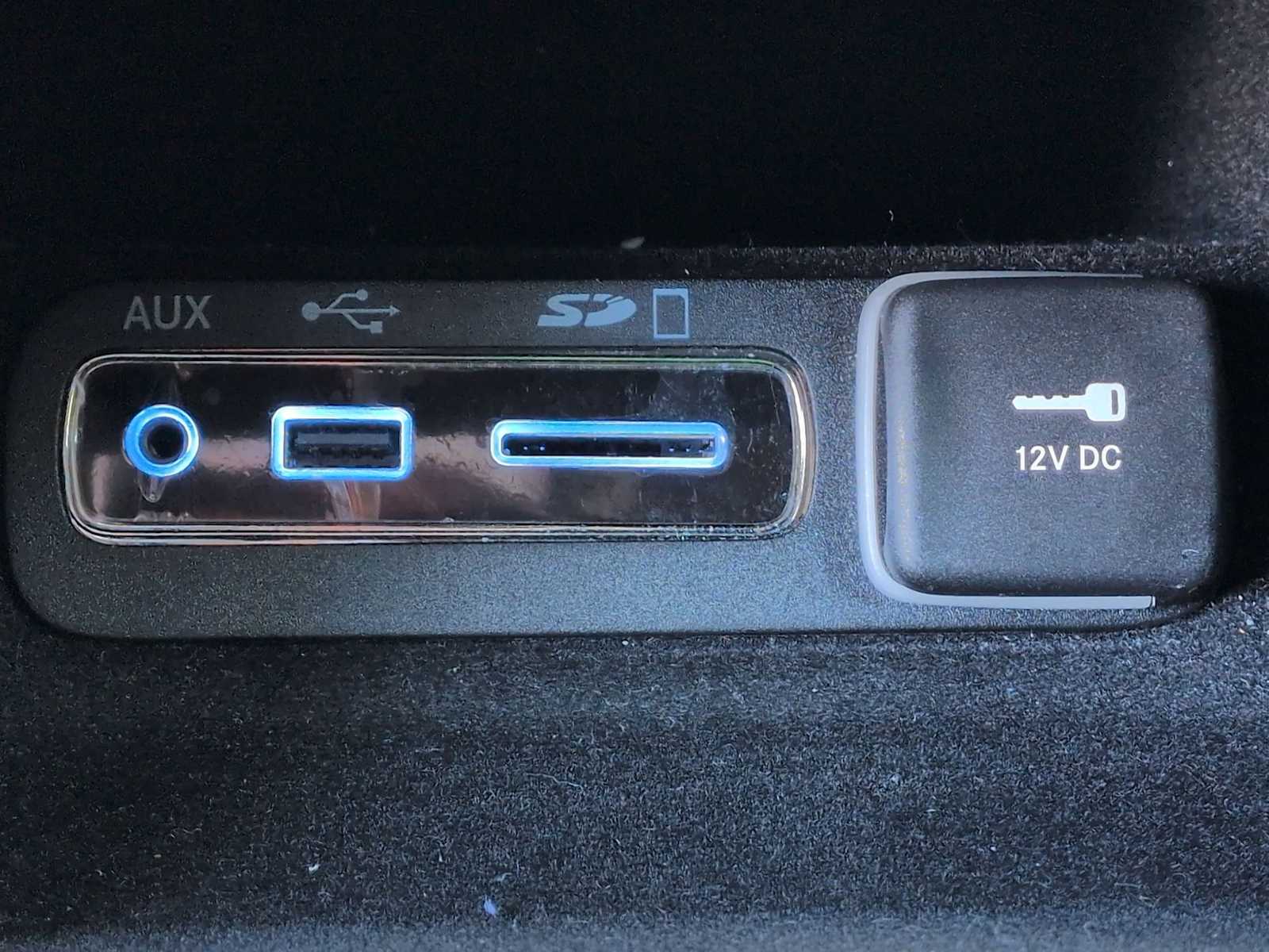 Thumbnail: 2016 Jeep Grand Cherokee - 31