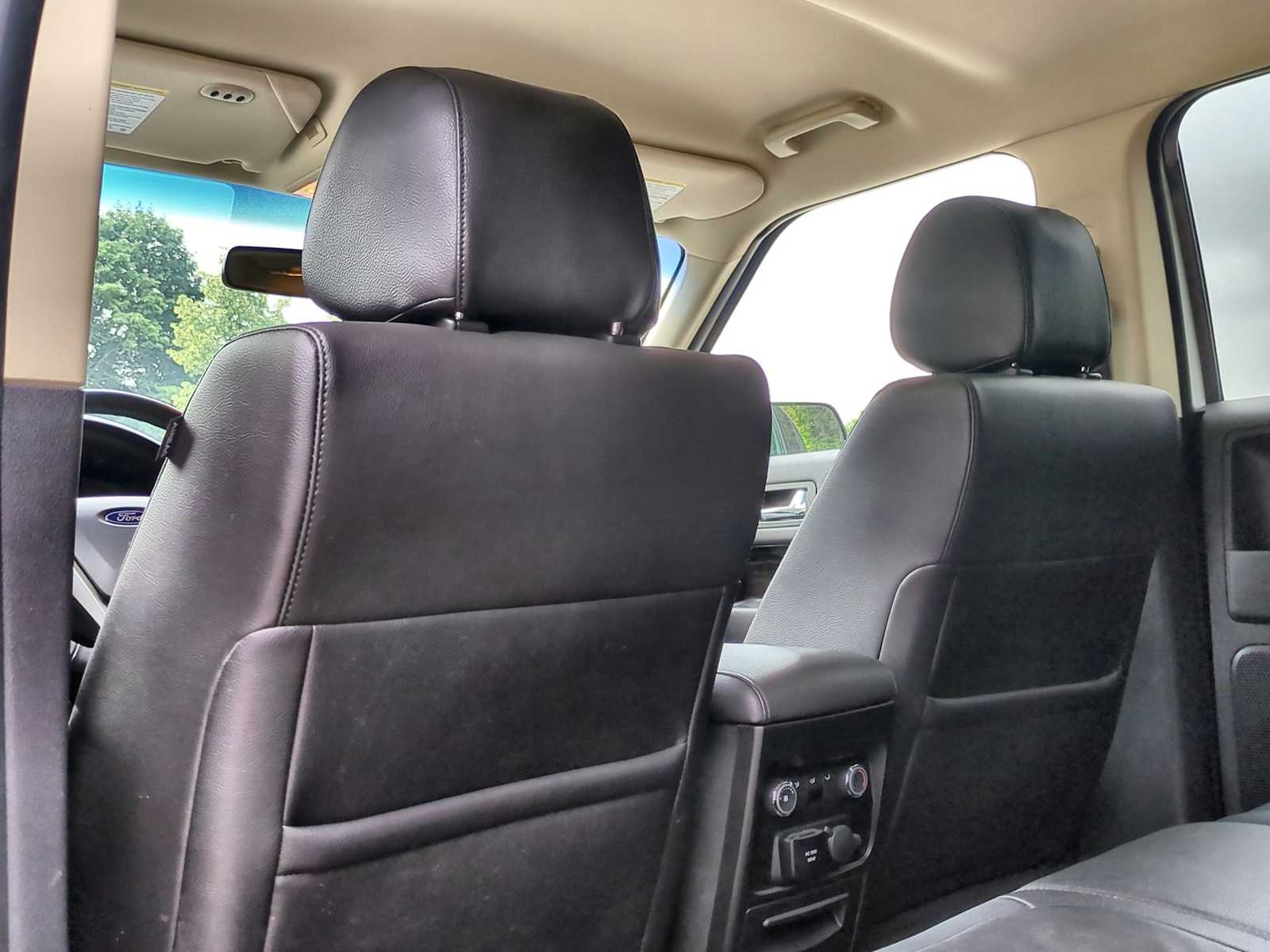 Thumbnail: 2019 Ford Flex - 19