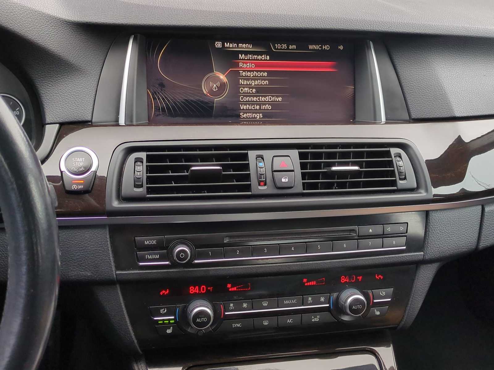 Thumbnail: 2016 BMW 5 Series - 29