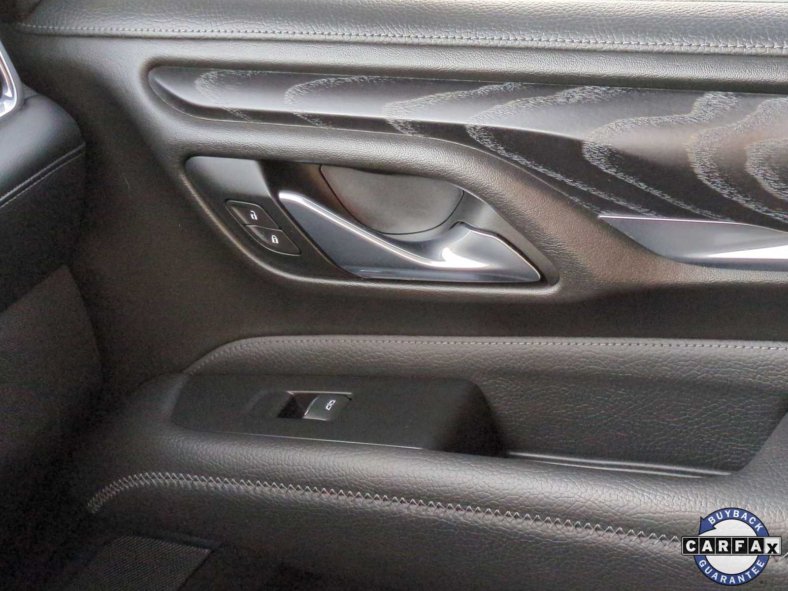 Thumbnail: 2021 GMC Yukon - 36