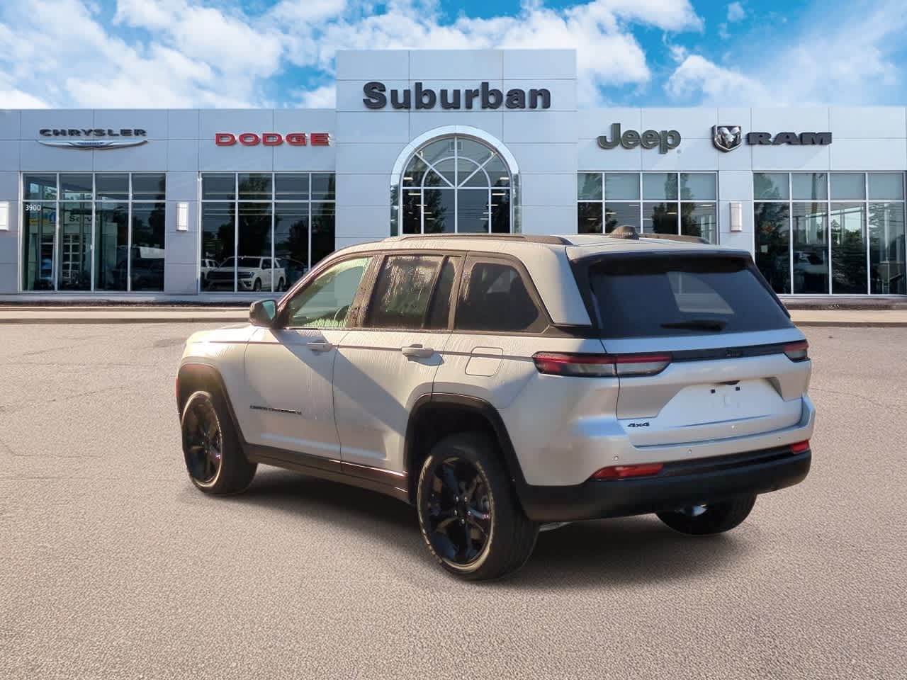 Thumbnail: 2025 Jeep Grand Cherokee - 6