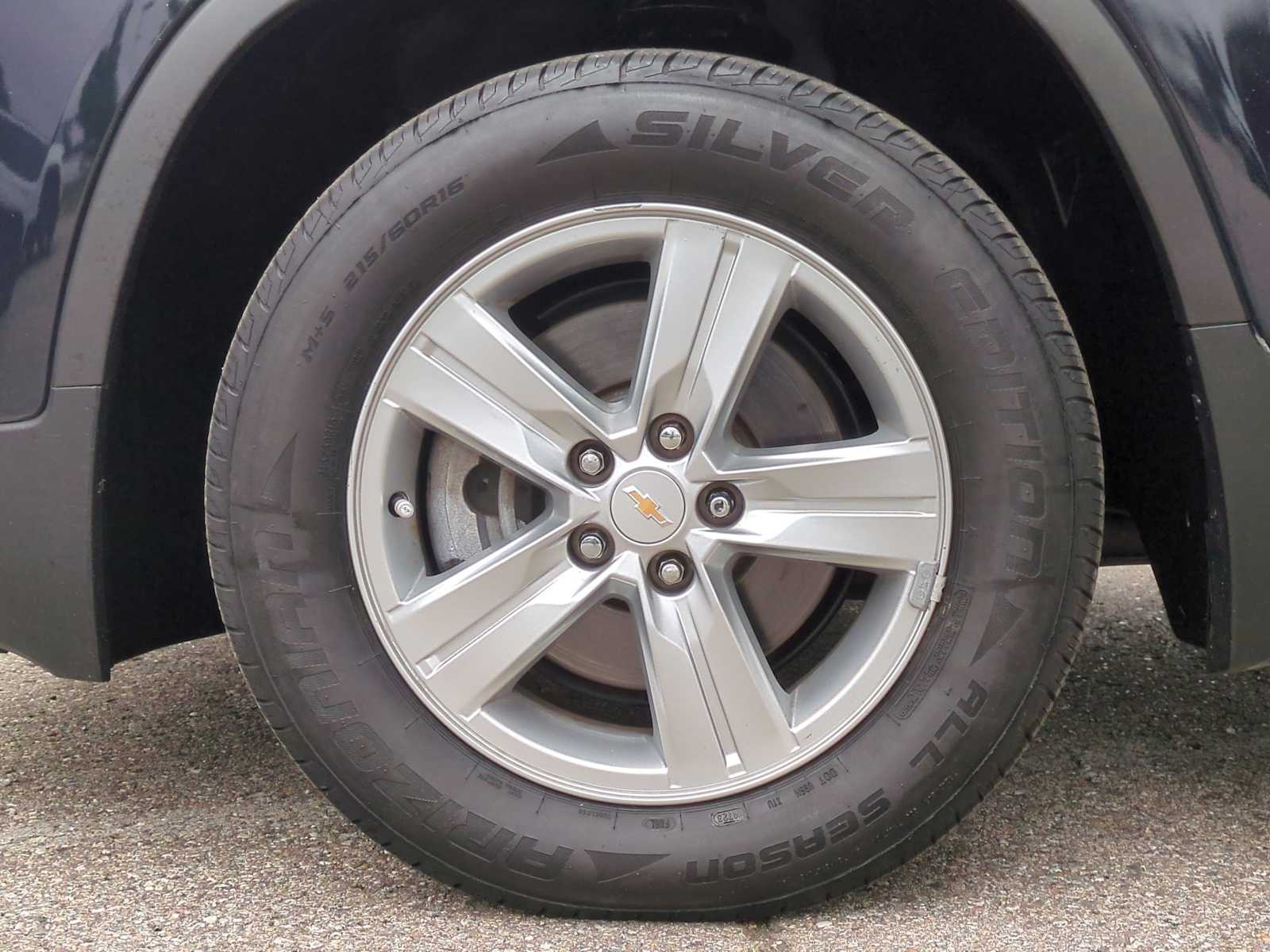 Thumbnail: 2022 Chevrolet Trax - 14
