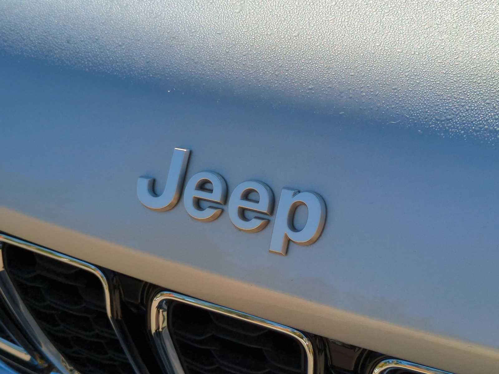 Thumbnail: 2025 Jeep Grand Cherokee - 12