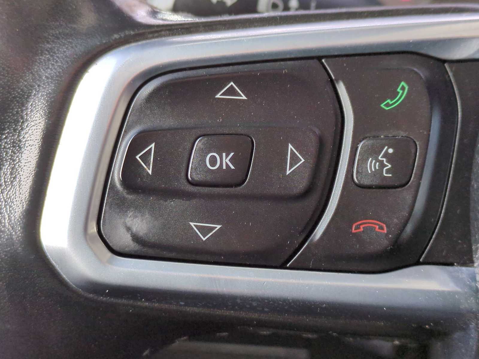 Thumbnail: 2021 Jeep Wrangler - 23