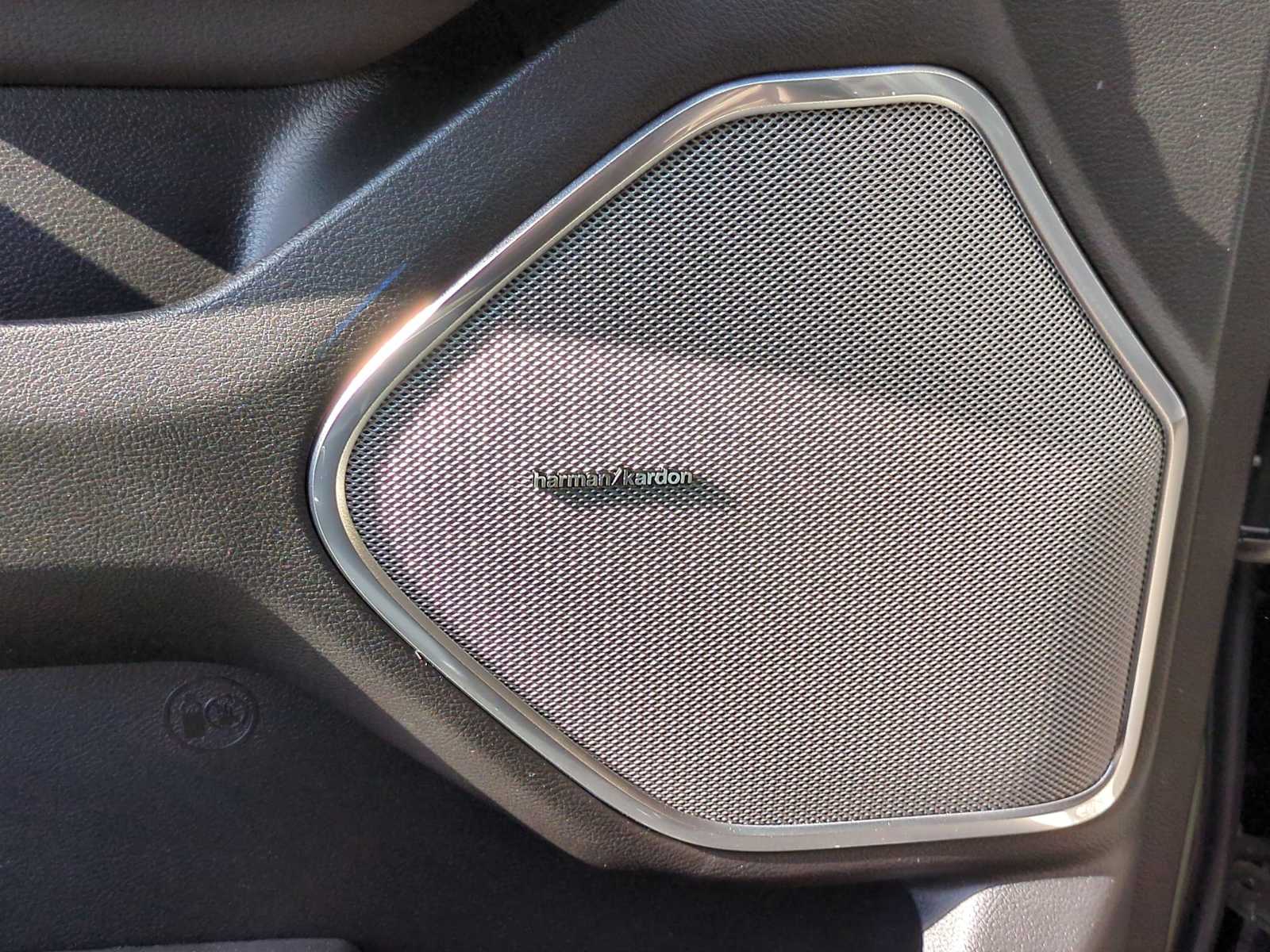 Thumbnail: 2026 RAM 1500 - 32