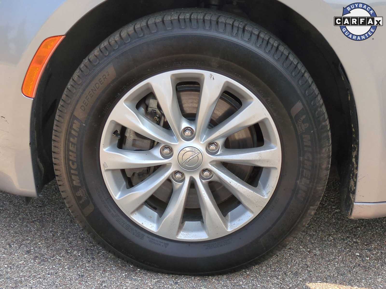 Thumbnail: 2019 Chrysler Pacifica - 14