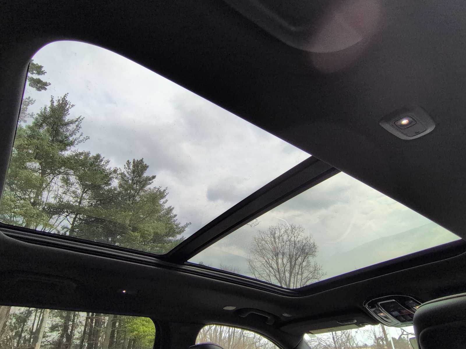 Thumbnail: 2024 Jeep Grand Cherokee L - 22