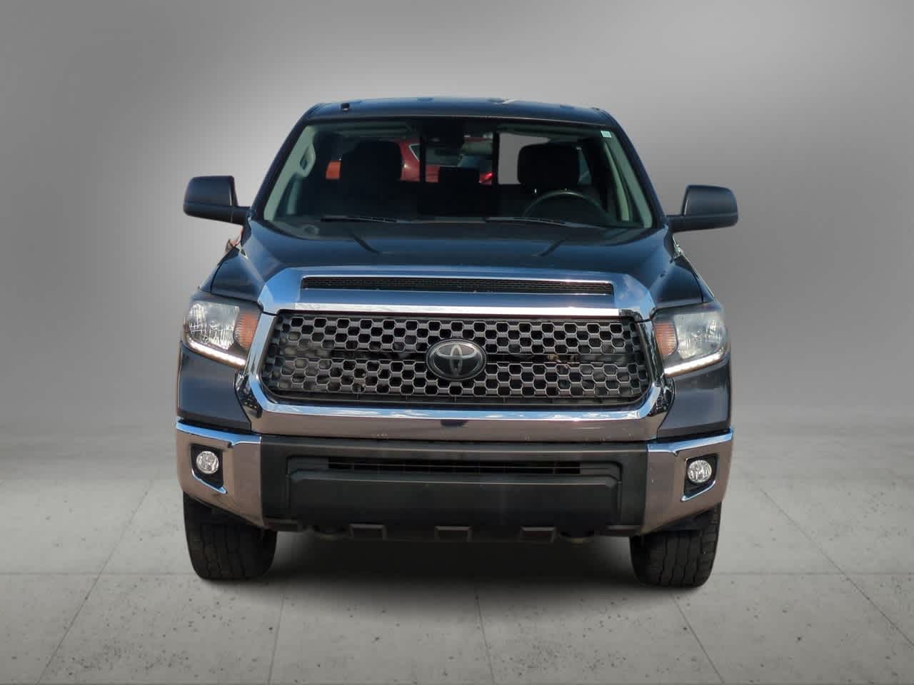 Thumbnail: 2018 Toyota Tundra - 3