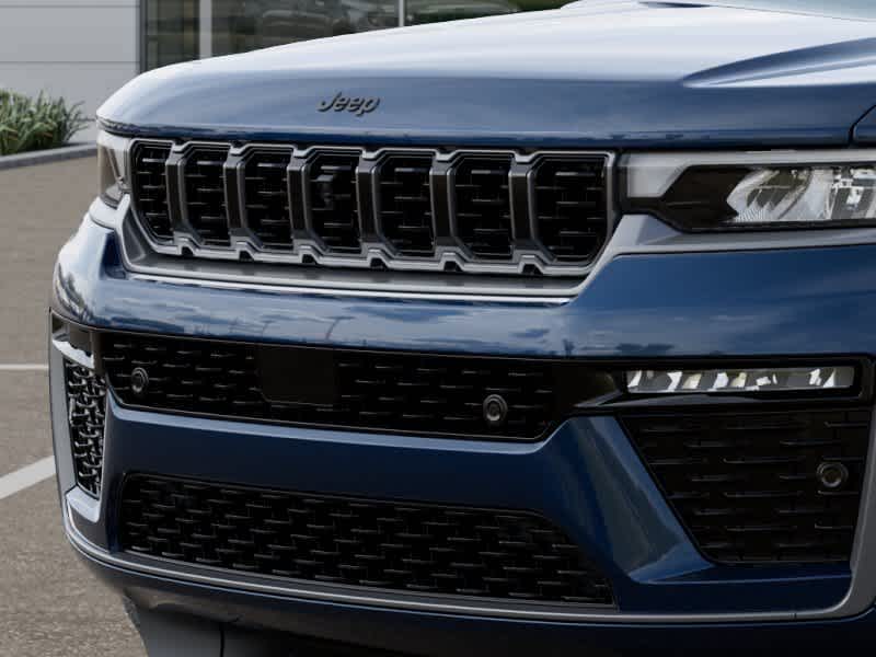Thumbnail: 2026 Jeep Grand Cherokee - 11