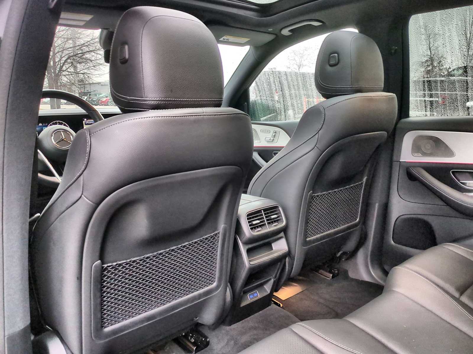 Thumbnail: 2025 Mercedes-Benz GLE - 18