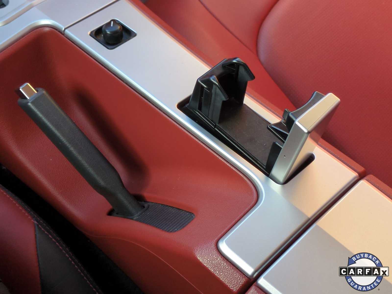 Thumbnail: 2007 Chrysler Crossfire - 34