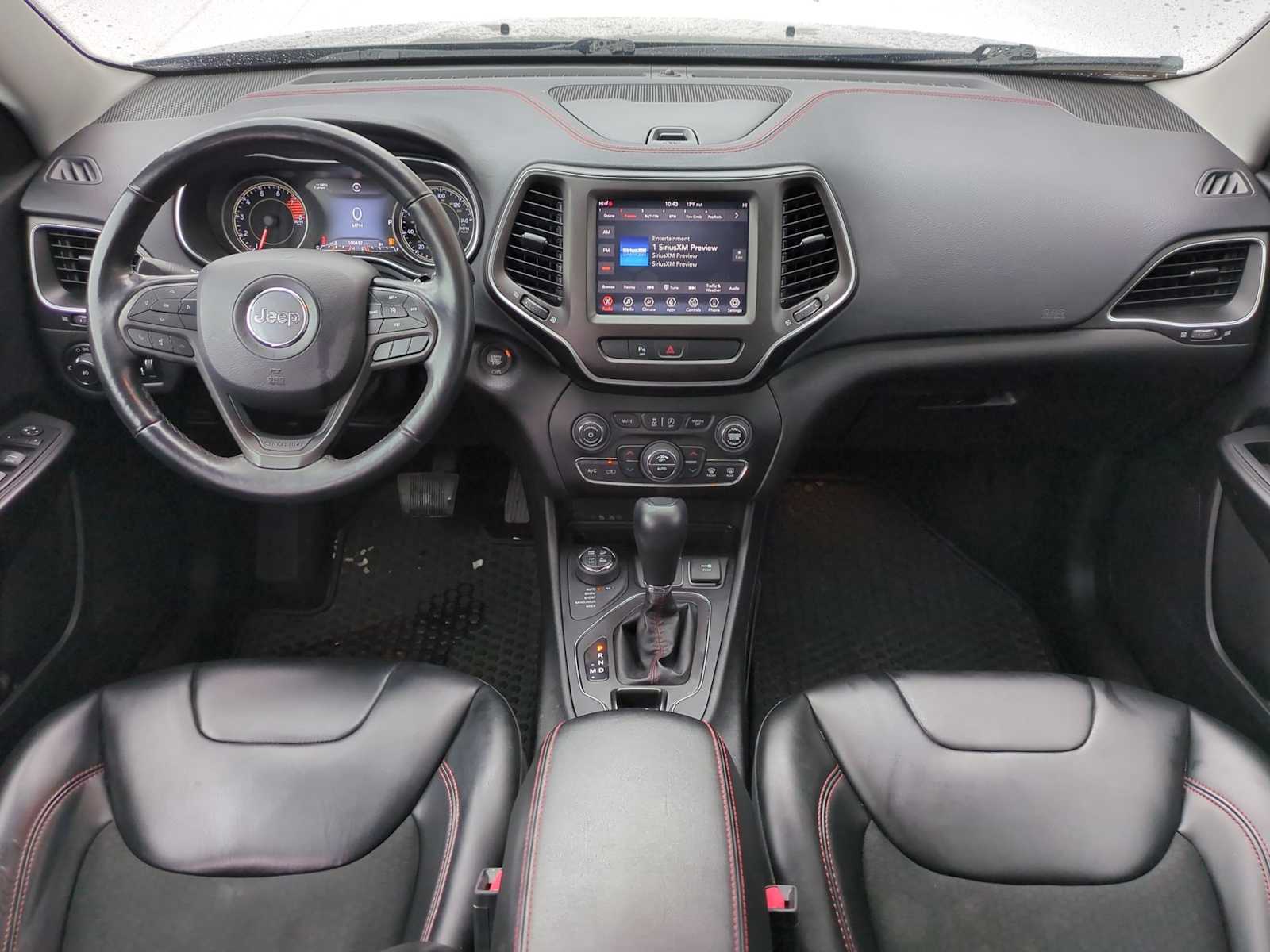 Thumbnail: 2019 Jeep Cherokee - 16