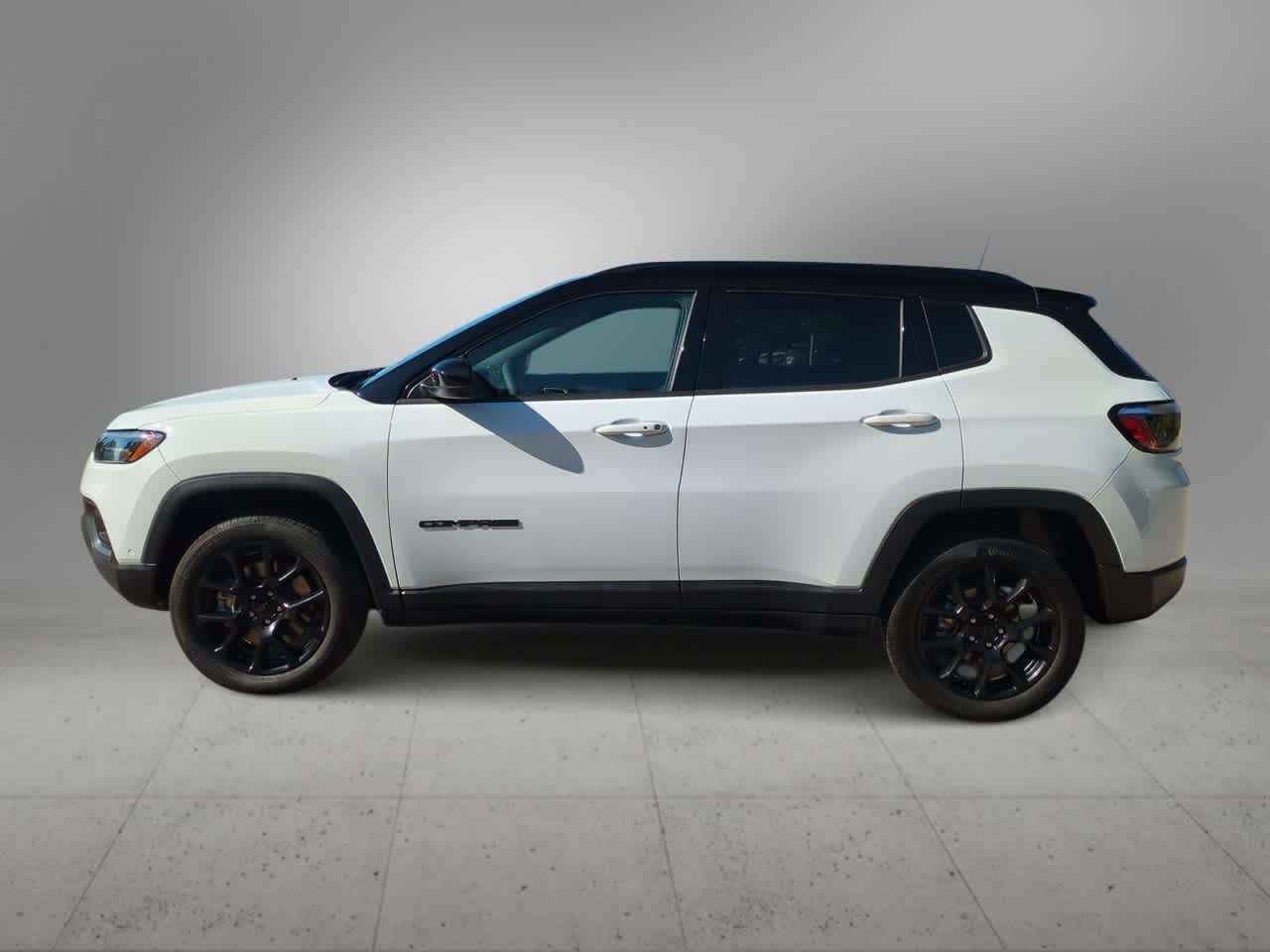 Thumbnail: 2023 Jeep Compass - 5
